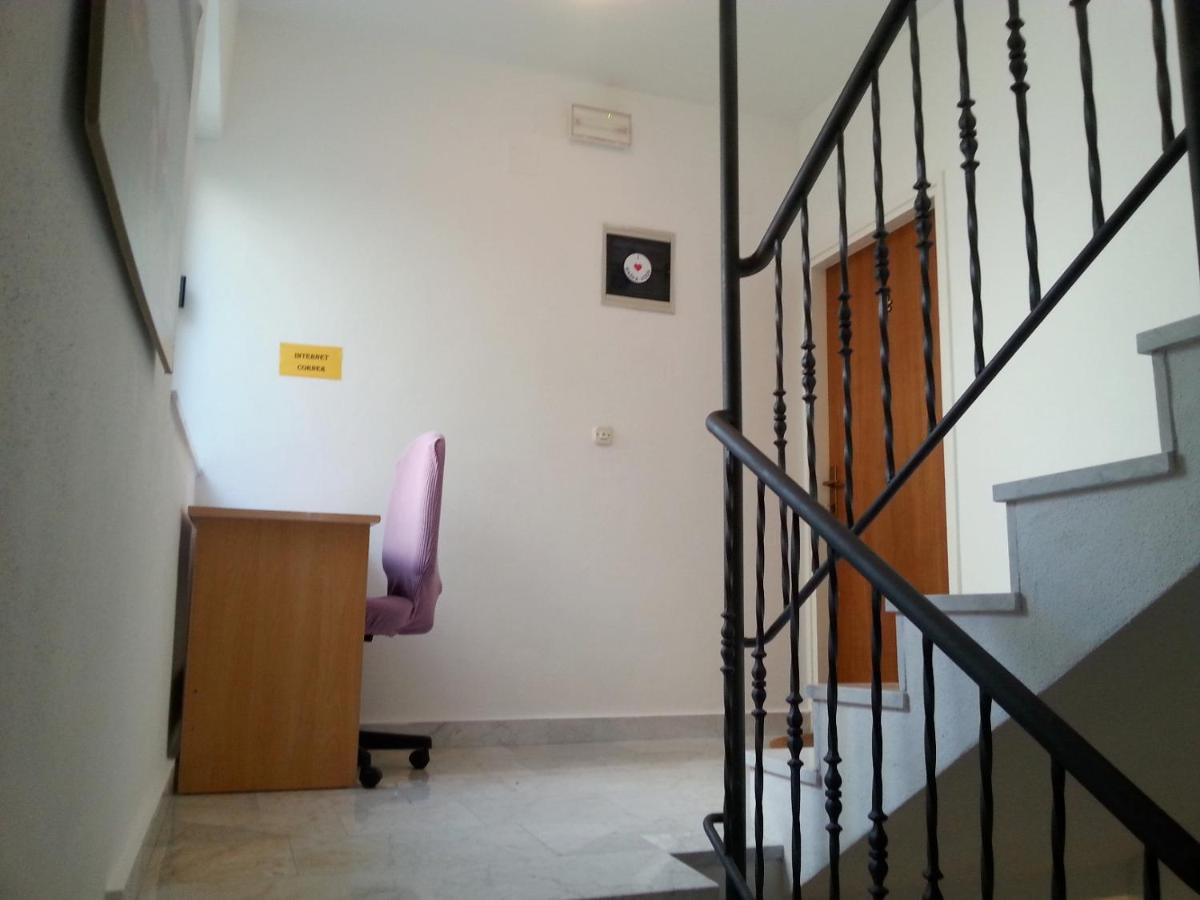 Ria 2 Apartment Baska Voda Luaran gambar